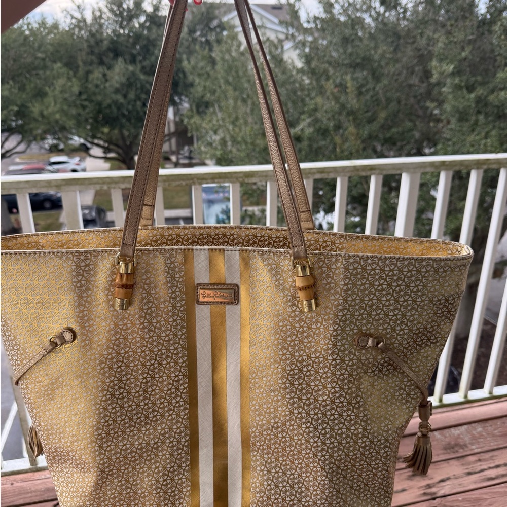 Gorgeous Lily Pulitzer Minzer Gold L Tote